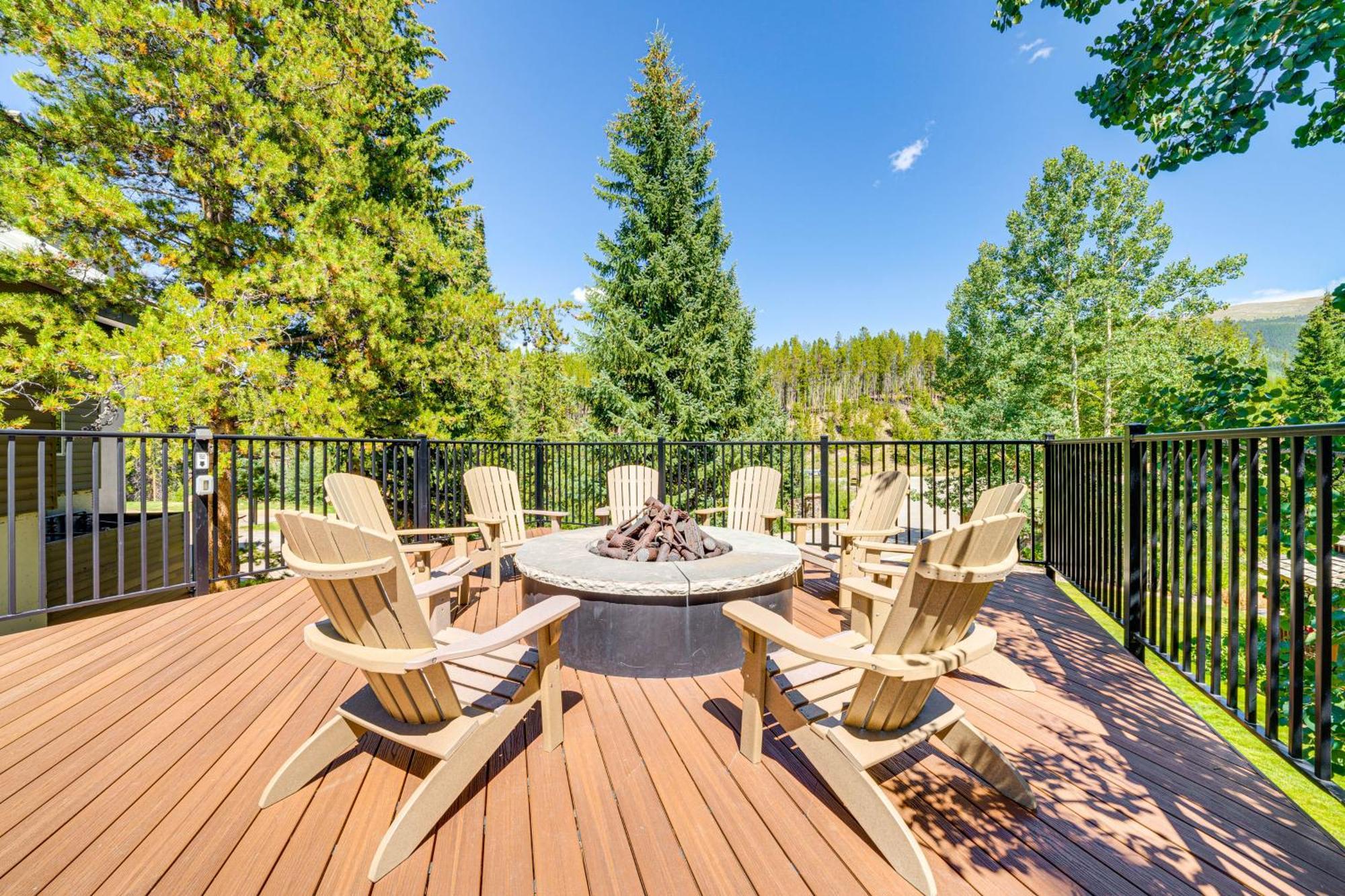 Ski-Inandski-Out Retreat With Iron Horse Pool Access! Winter Park Exterior photo